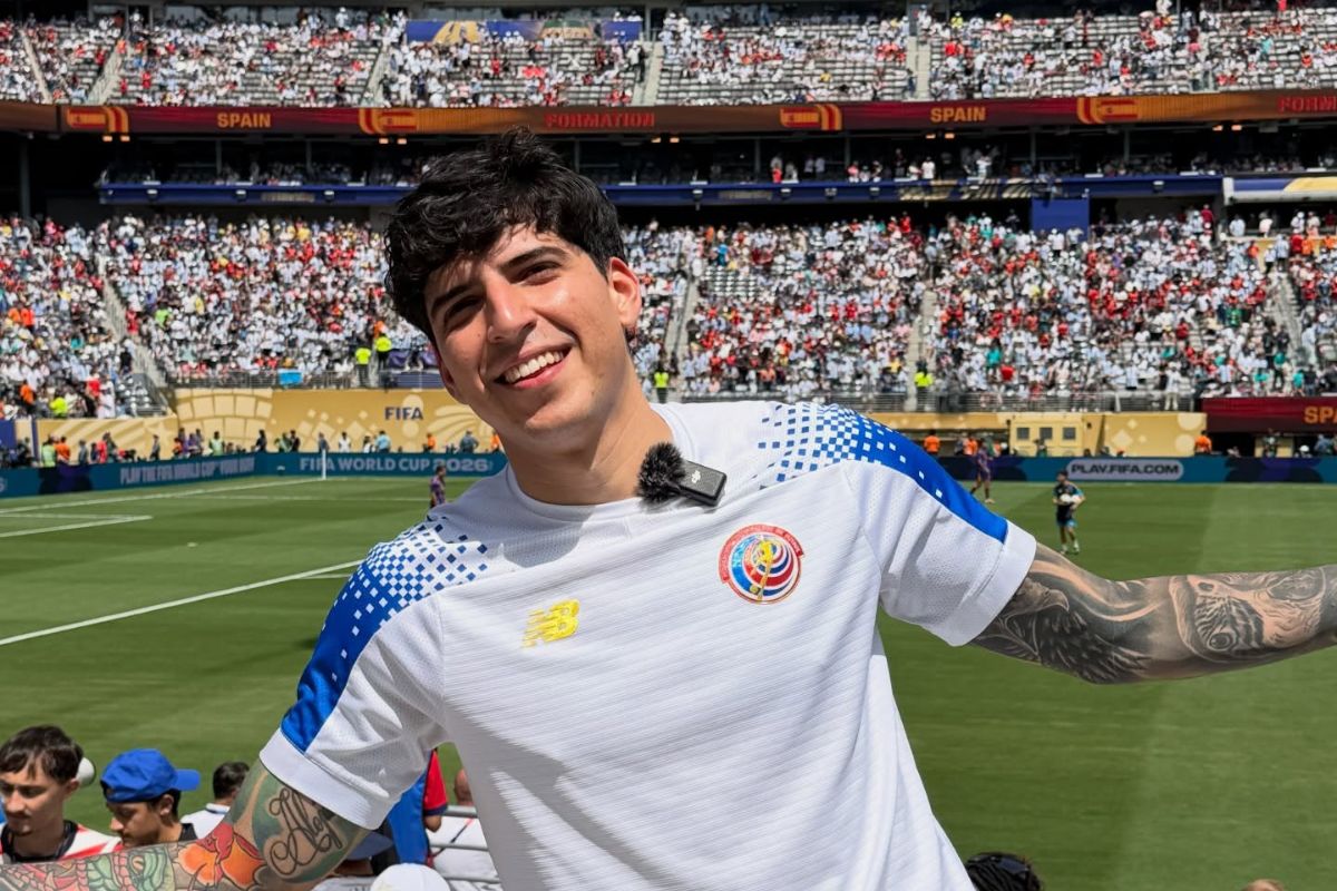 Julián Valverde, conocido en redes sociales como Julián Valjota.