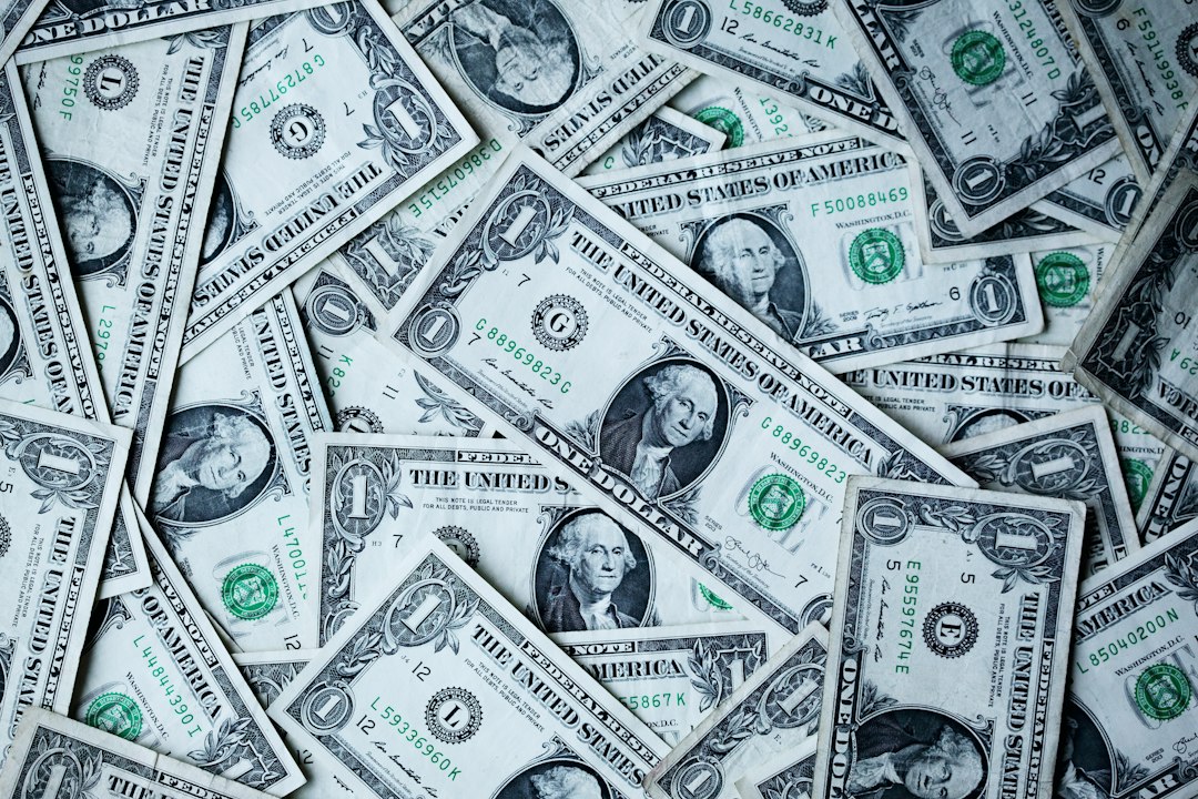 Billetes de dólares estadounidenses, imagen ilustrativa para información sobre el tipo de cambio